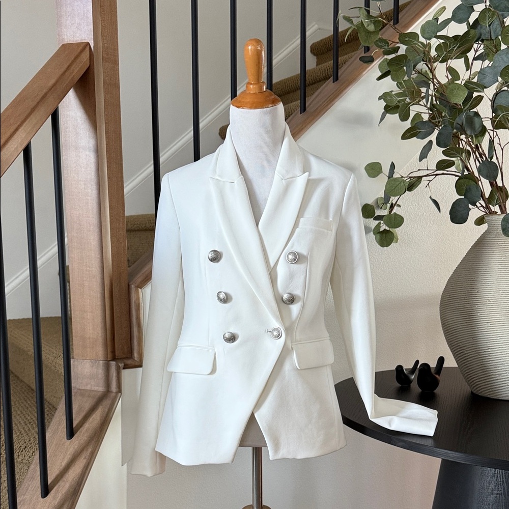 Express White Double-Breasted Blazer